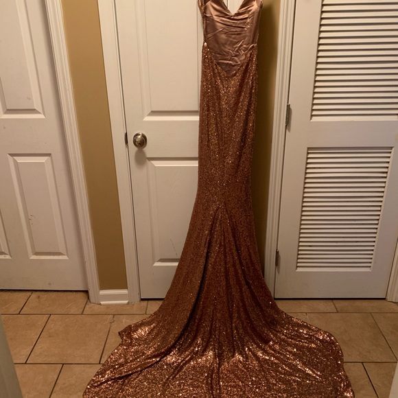 Sequined Prom dress - Picture 4 of 4